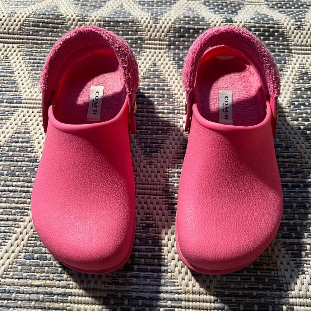 COACH petunia pink Lola Clogs. Size 7 - Picture 6 of 9